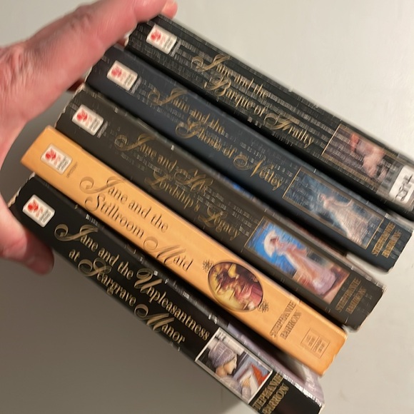 NOT ELIGIBLE FOR BUNDLE SALE/DEAL  5-Book Bundle Jane Austen Mysteries S…No - Picture 2 of 16